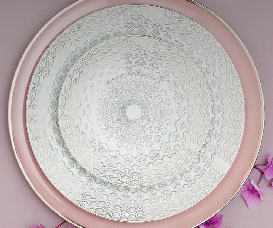 obrazek 3 Porcelanowa sosjerka z kolekcji Pantheon