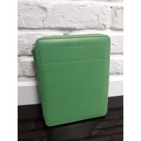 Zdjęcie Skórzane zielone etui na iPada