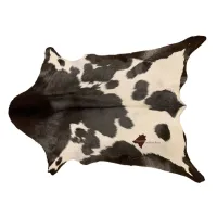 Zdjęcie Elegancki dywan wykonany ze skóry koziej - 92x69 cm