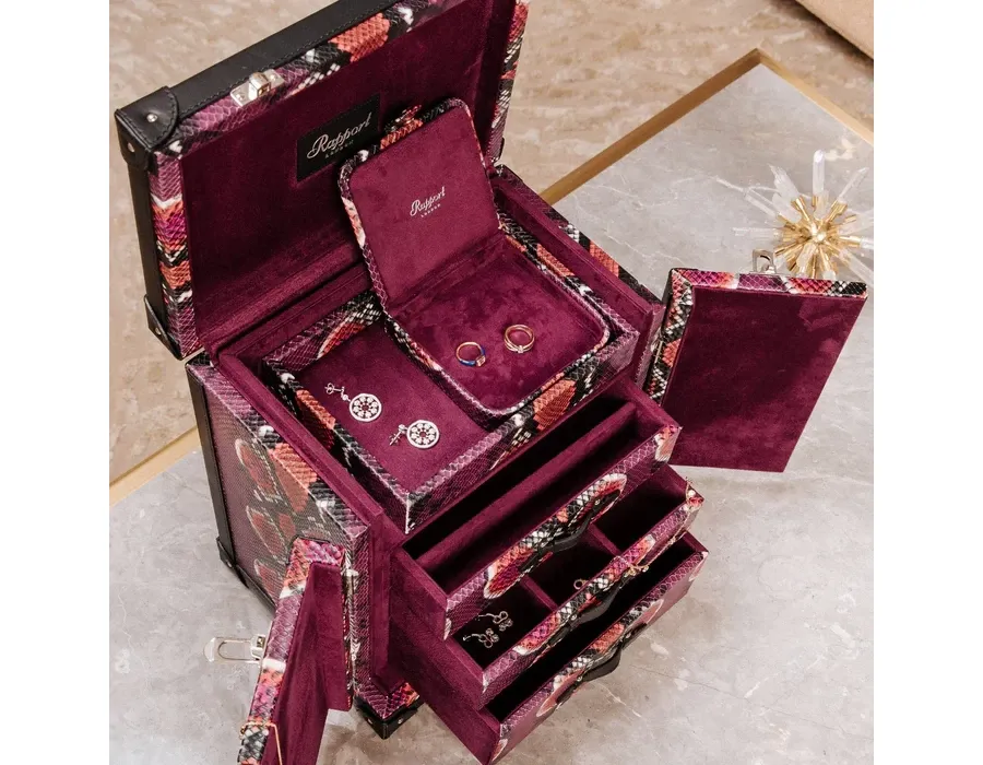 obrazek 2 Stylowy kuferek Amour Deluxe na biżuterię w kolorze różowym