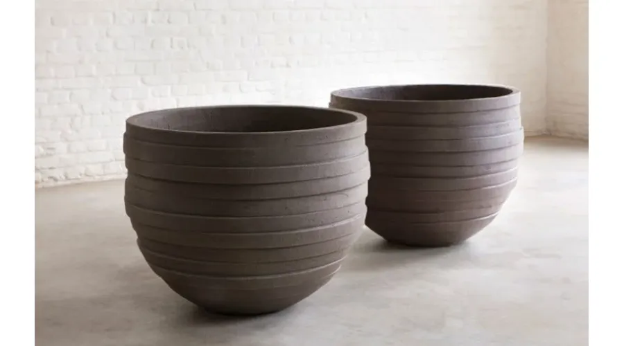 obrazek 9 Luksusowa donica do ogrodu - Atelier Vierkant