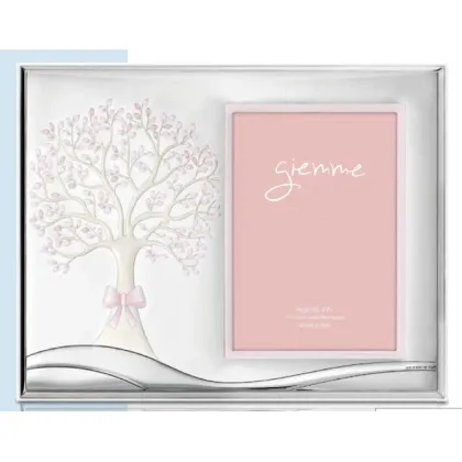 Picture A unique silver photo frame 9x13 cm decorated with a tree motif