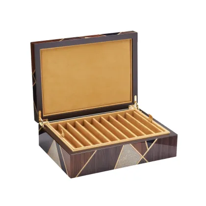 Picture Luxurious dark pen box made of mahogany