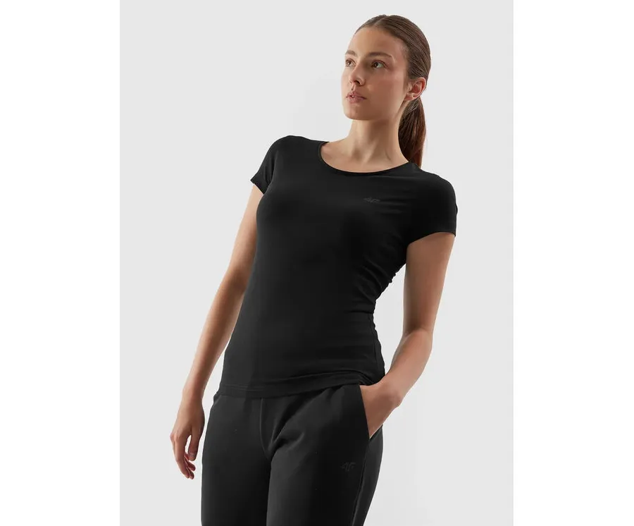 obrazek 1 4F T-Shirt 4FAW23TTSHF0906 Czarny Slim Fit