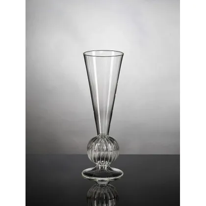 Zdjęcie Nowoczesny kieliszek do białego wina - Luxury Products