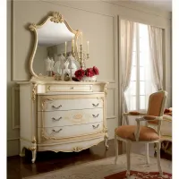 Picture Luxurious Italian chest of drawers with a lacquered finish for the bedroom