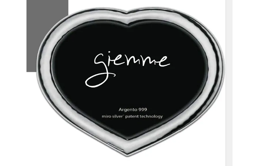 picture 1 A unique silver photo frame 10x15 cm in the shape of a heart