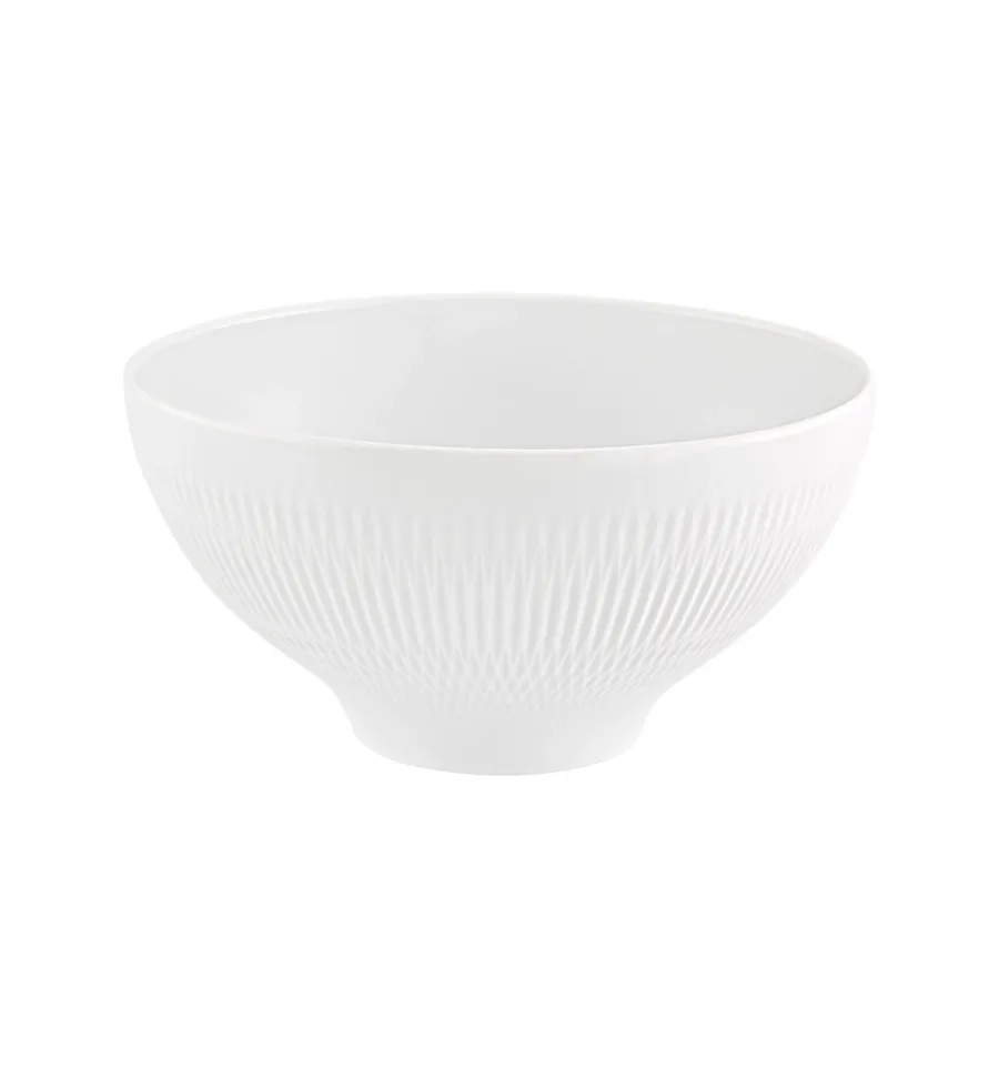 obrazek 1 Biała porcelanowa miska na sałatki z kolekcji Utopia z bogatym rzeźbiarskim zdobieniem - Vista Alegre
