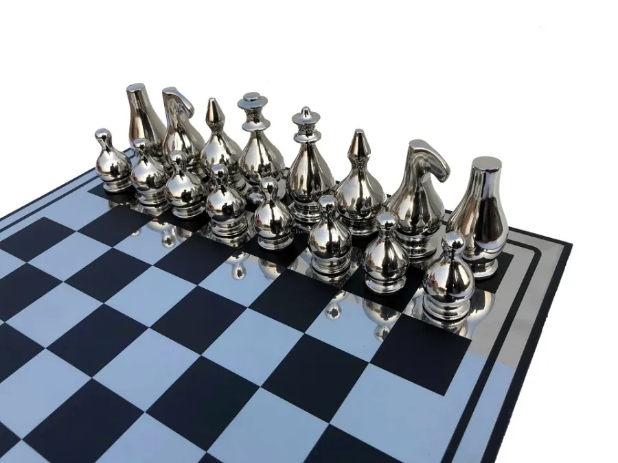 obrazek 6 Elegancki zestaw szachowy idealny na prezent - The Chess Empire