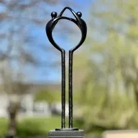 Picture A tasteful sculpture