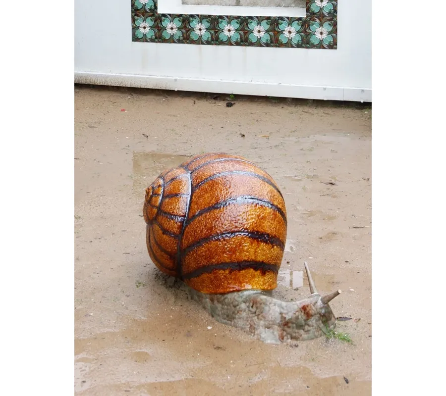 obrazek 2 Wielka ceramiczna figura ślimaka do ogrodu - Bordallo Pinheiro