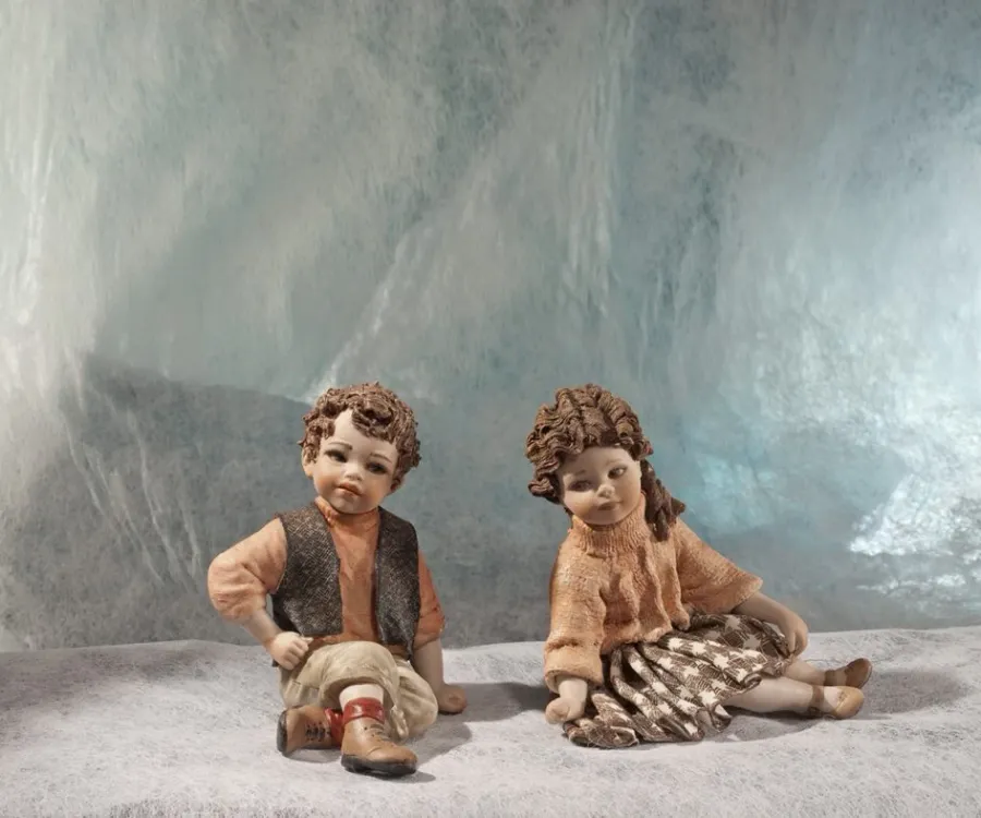 obrazek 2 Piękna dziewczynka z porcelany - Sibania