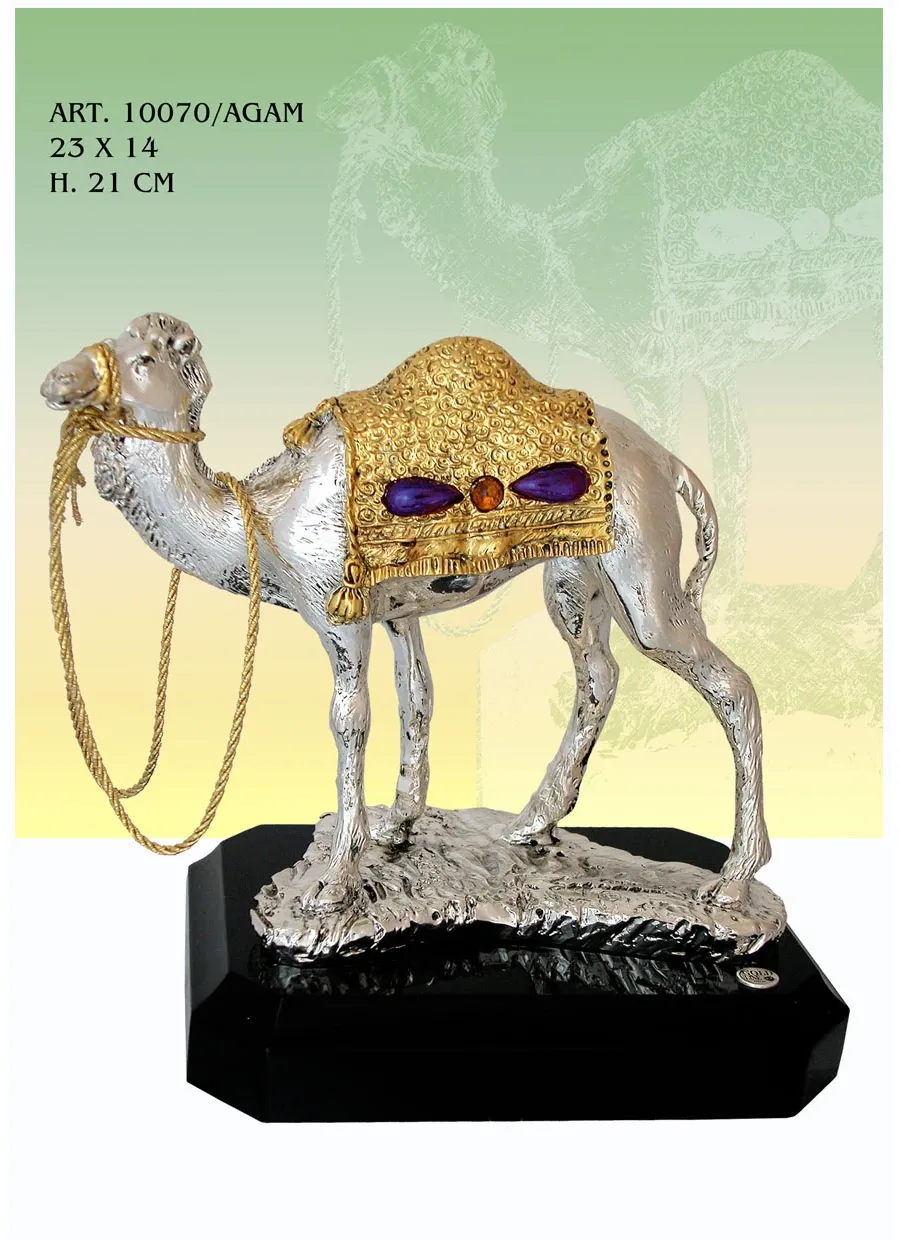 obrazek 1 Niepowtarzalna figura wielbłąda z włoch