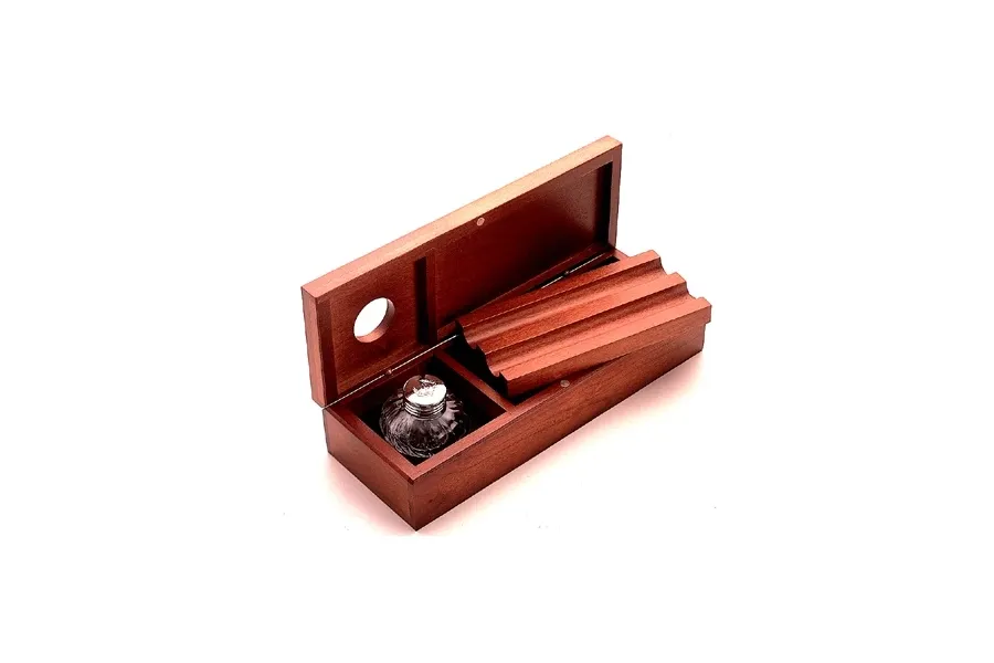 obrazek 1 Eleganckie drewniane Pudełko na Pióra z Kałamarzem Box 6A