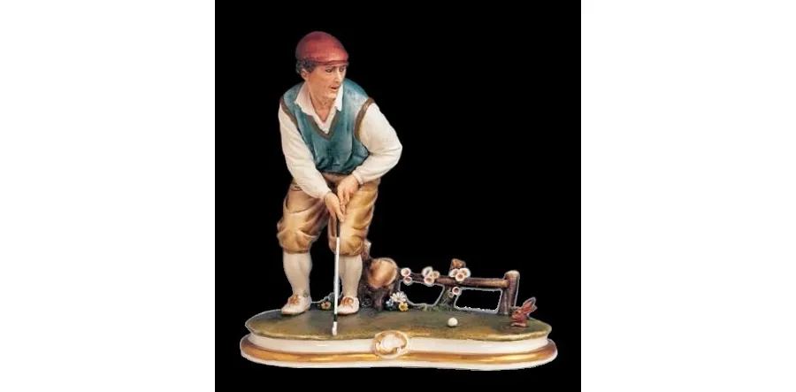 picture 3 Luxurious figurine of a golfer made of porcelain