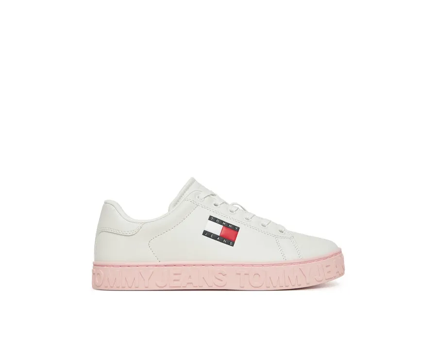 obrazek 1 Tommy Jeans Sneakersy Tjw Logo Outsole Sneaker Ess EN0EN02703 Biały