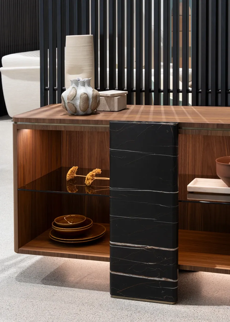 obrazek 13 Luksusowy modernistyczny kredens do salonu - prosto z Włoch