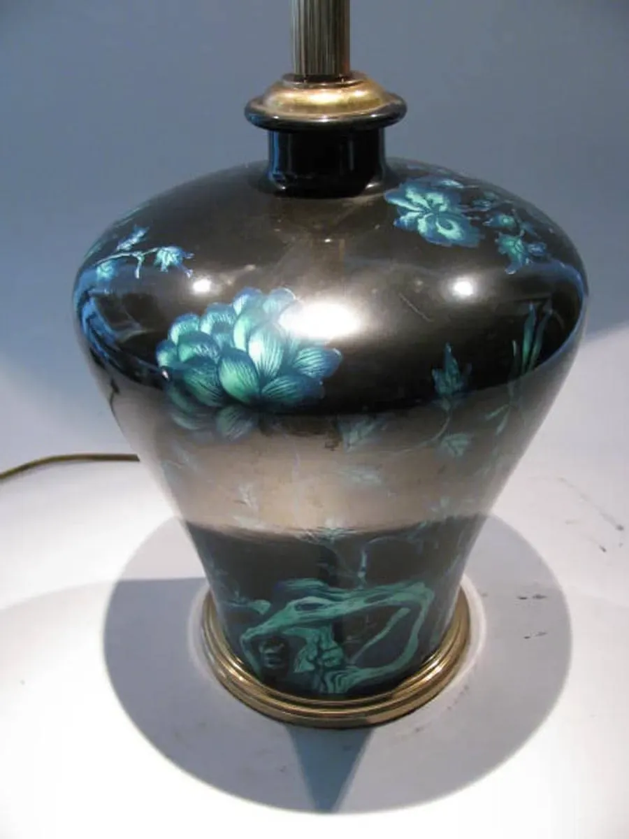 obrazek 2 Lampa porcelanowa z zieloną dekoracją z połowy XX wieku