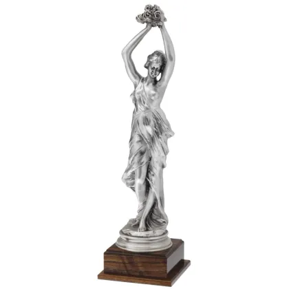 Zdjęcie Kobieta z bukietem kwiatów