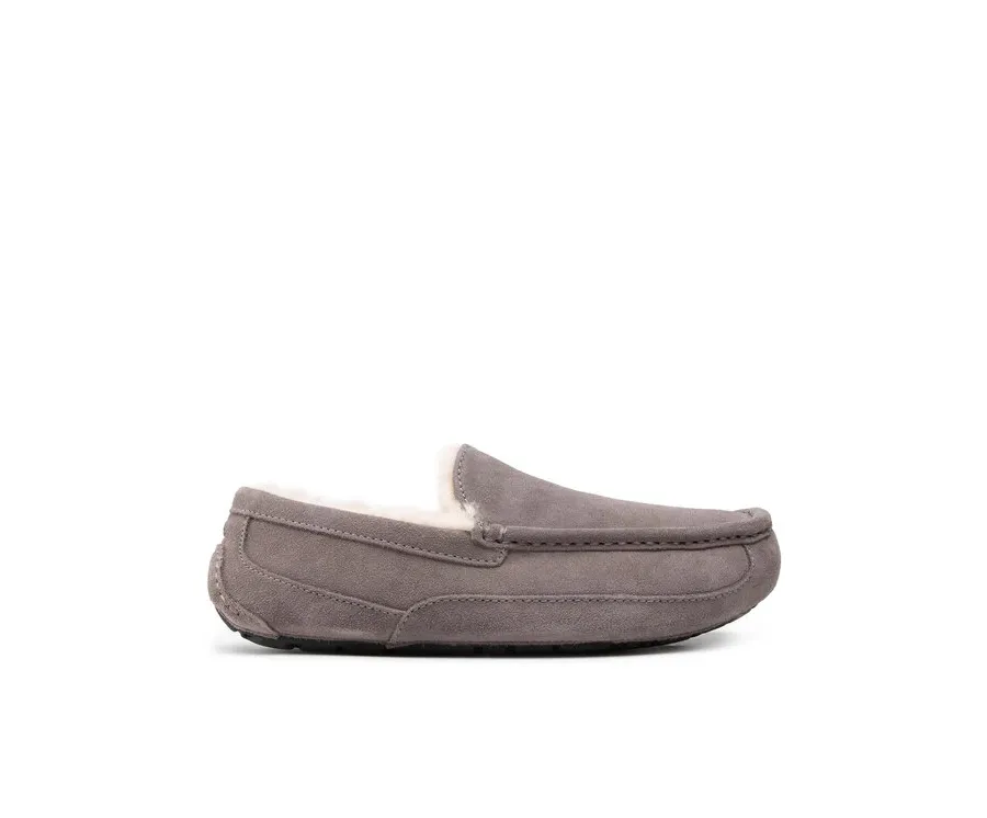 obrazek 1 Ugg Kapcie M Ascot 1101110 Szary