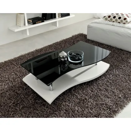 Zdjęcie Nowoczesny włoski stolik kawowy o pięknym kształcie – La Primavera