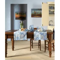 Picture Elegant Italian extendable table with a wooden table - Provençal style
