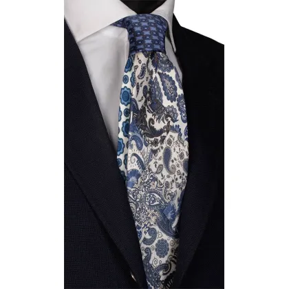 Zdjęcie Wysublimowany, patchworkowy krawat z wzorem paisley