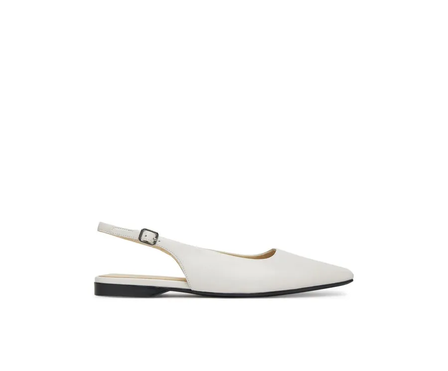obrazek 1 Vagabond Shoemakers Sandały Delia 5907-201-01 Biały
