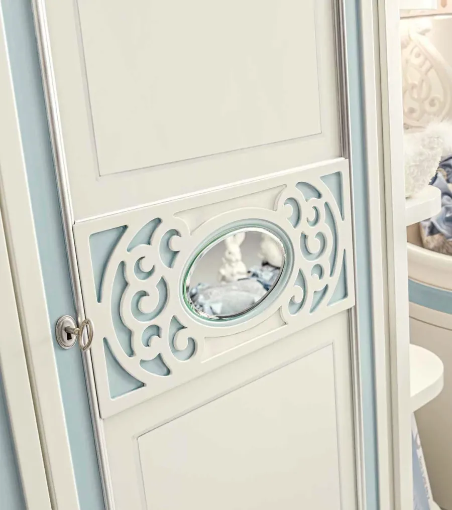 picture 2 Stylish items of furniture for a girl’s room