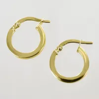 Picture Timeless yellow gold hoop earrings for women
