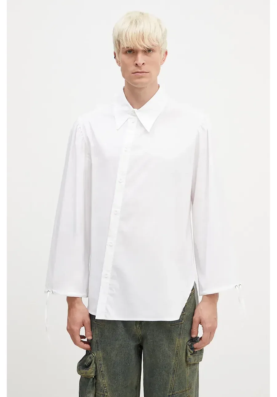 obrazek 1 Andersson Bell koszula Bouquet Asymmetric Shirt męska kolor biały relaxed z kołnierzykiem klasycznym atb1138m
