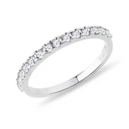 Zdjęcie Obrączka z białego złota z diamentami w stylu half-Eternity KLENOTA