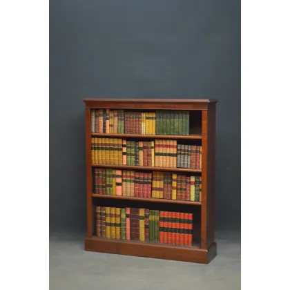 Zdjęcie Prosty i elegancki antyk z mahoniu - regał na książki