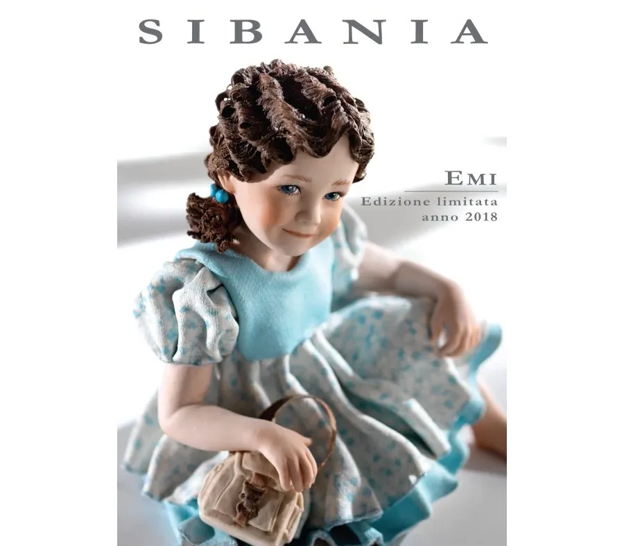 obrazek 2 Wykonana ręcznie figurka dziewczynki - Sibania
