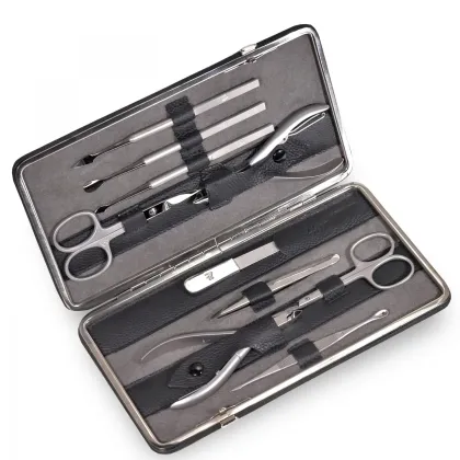 Zdjęcie Komplet do manicure - 10 elementów w skórzanym etui