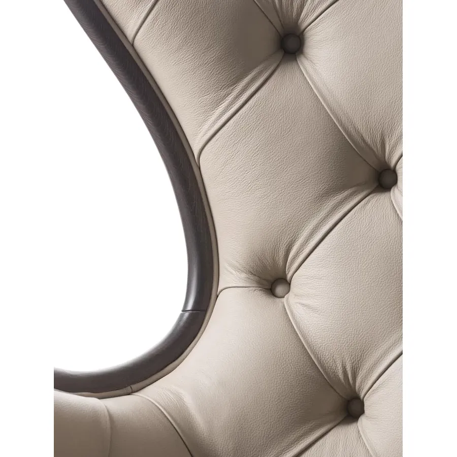 obrazek 4 Elegacki włoski fotel do salonu