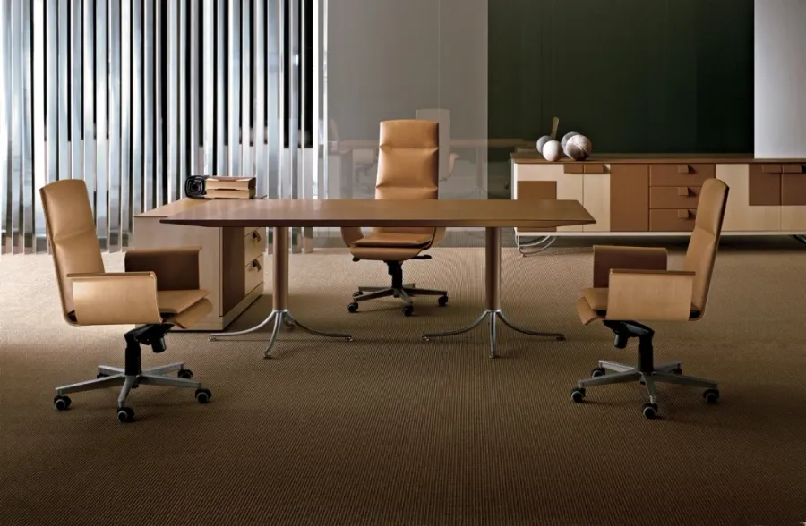 obrazek 1 Włoskie designerskie biurko do gabinetu