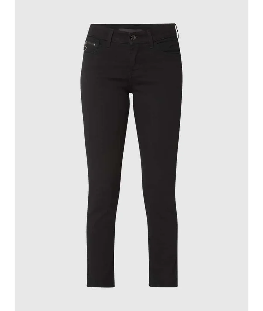 obrazek 1 Jeansy barwione o kroju slim fit