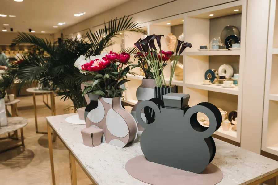 obrazek 4 Unikalny szary wazon Otto 9x42xH38 cm z naturalnej skóry