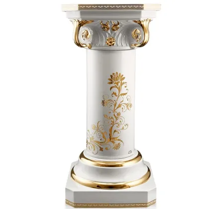 Zdjęcie Białe filary z ceramiki