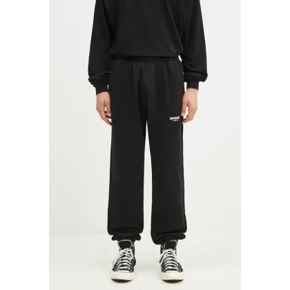 Zdjęcie Represent spodnie dresowe bawełniane Represent Owners Club Sweatpant kolor czarny z nadrukiem OCM41116.001