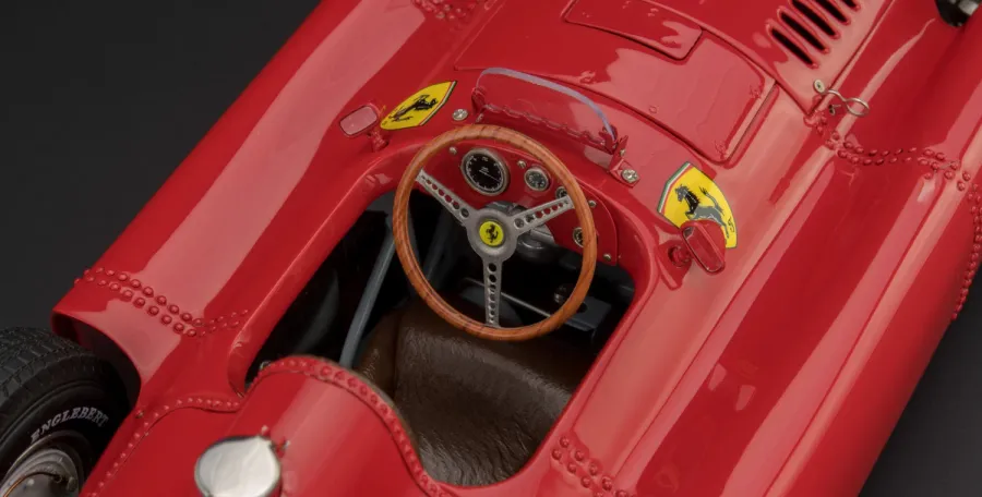 obrazek 14 Auto Ferrari D50, 1956