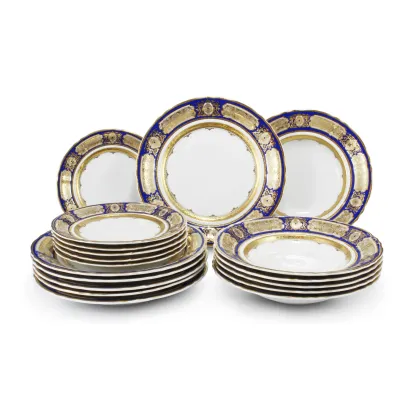 Zdjęcie Bogato zdobiony 18-elementowy komplet talerzy z porcelany – Leander