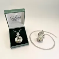 Picture Irish necklace - women's pewter watch decorated with a trinity knot