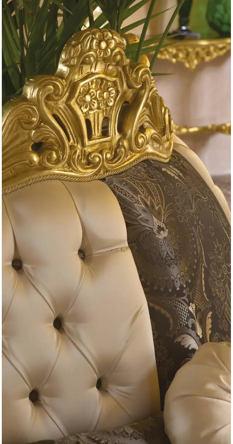 obrazek 3 Antyczna włoska okrągła sofa do salonu – Morello Gianpaolo
