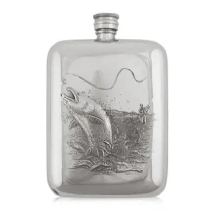 Zdjęcie Ekskluzywna piersiówka – stylowy prezent dla wędkarza