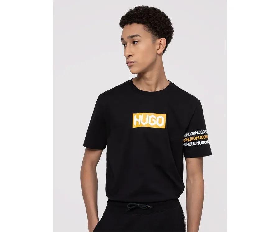obrazek 1 Hugo T-Shirt Dake 50448862 Czarny Regular Fit HUGO