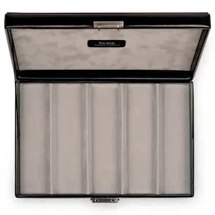 Zdjęcie Skórzane pudełko do przechowywania naszyjników lub bransoletek