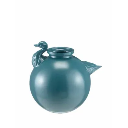 Picture Artistic beautiful vase with an animal motif