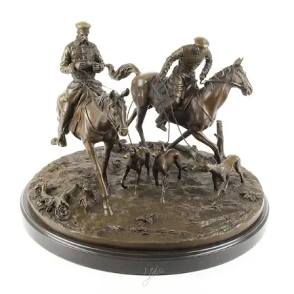 Zdjęcie Ekskluzywna rzeźba przedstawiająca dwóch kozaków na koniach z brązu